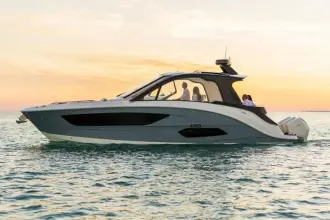 Thumbnail von Sea Ray 370 Sundancer Outboard