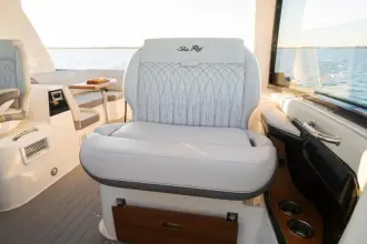 Thumbnail von Sea Ray 370 Sundancer Outboard