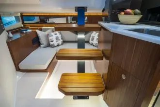 Thumbnail von Sea Ray 370 Sundancer Outboard