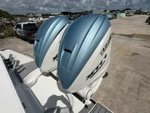 Thumbnail von Everglades 335 CC