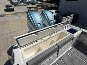 Thumbnail von Everglades 335 CC