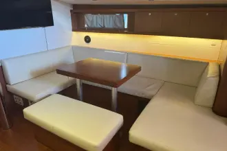 Thumbnail von Beneteau Oceanis 48