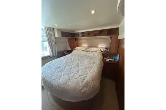 Thumbnail von Carver 444 Cockpit Motor Yacht