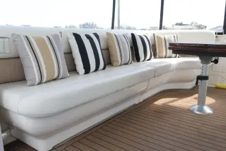 Thumbnail von Sea Ray 40 Motor Yacht Morse Code