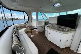 Thumbnail von Sea Ray 40 Motor Yacht Morse Code