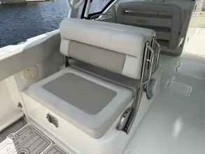 Thumbnail von Boston Whaler 320 Vantage