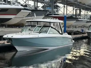 Thumbnail von Boston Whaler 320 Vantage