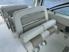 Thumbnail von Boston Whaler 320 Vantage