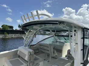 Thumbnail von Boston Whaler 320 Vantage