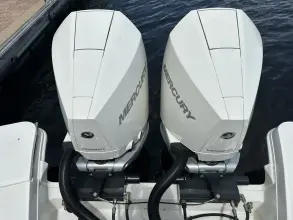 Thumbnail von Boston Whaler 320 Vantage