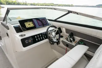 Thumbnail von Sea Ray SLX 310 Outboard