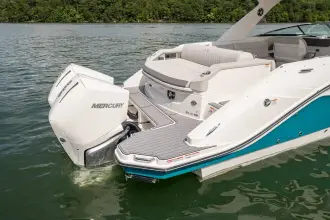 Thumbnail von Sea Ray SLX 310 Outboard