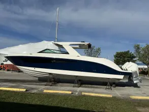 Sea Ray SLX 400 Outboard