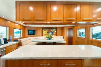 Thumbnail von Hatteras 	100 Motor Yacht  MAGIC