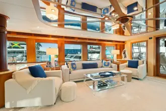 Thumbnail von Hatteras 	100 Motor Yacht  MAGIC