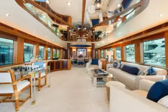 Thumbnail von Hatteras 	100 Motor Yacht  MAGIC