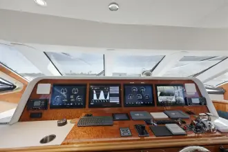Thumbnail von Cheoy Lee 95 Motor Yacht FOOTLOOSE