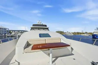 Thumbnail von Cheoy Lee 95 Motor Yacht FOOTLOOSE
