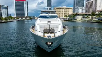 Thumbnail von Sunseeker 95 Motor Yacht Star of the Sea