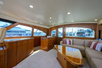 Thumbnail von Viking 92 Enclosed Bridge SPECULATOR