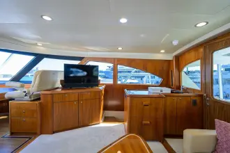 Thumbnail von Viking 92 Enclosed Bridge SPECULATOR