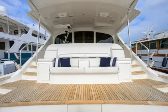 Thumbnail von Viking 92 Enclosed Bridge SPECULATOR