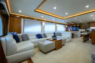 Thumbnail von Viking 92 Enclosed Bridge SPECULATOR