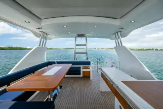 Thumbnail von Fairline Squadron 78 RESET