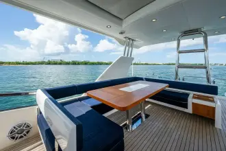 Thumbnail von Fairline Squadron 78 RESET