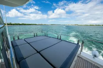 Thumbnail von Fairline Squadron 78 RESET