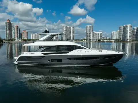 Azimut Fly 78 DT78