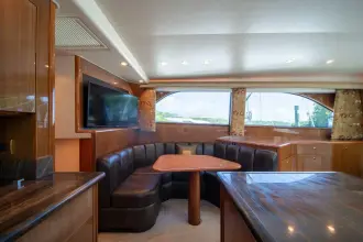 Thumbnail von Viking 52 Convertible WHITE PEARL