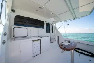 Thumbnail von Viking 52 Convertible WHITE PEARL