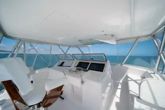 Thumbnail von Viking 52 Convertible WHITE PEARL