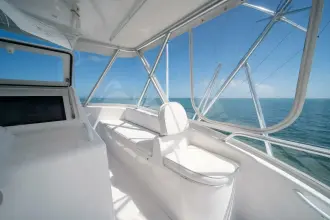 Thumbnail von Viking 52 Convertible WHITE PEARL