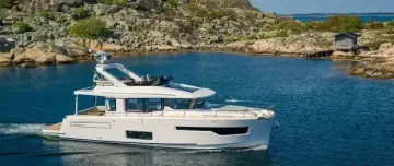 Thumbnail von Nimbus 495 Flybridge
