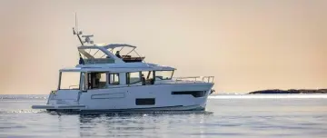 Thumbnail von Nimbus 495 Flybridge