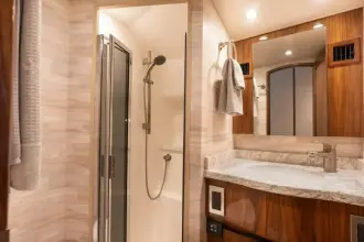 Thumbnail von Viking 48 Convertible SEA BLOCK