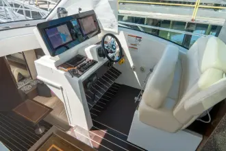 Thumbnail von Cruisers Yachts 48 Cantius EPIC