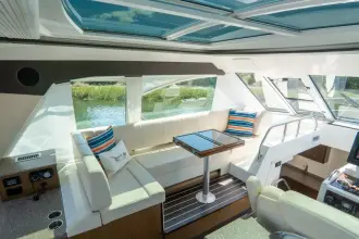 Thumbnail von Cruisers Yachts 48 Cantius EPIC