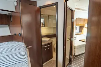Thumbnail von Cruisers Yachts 48 Cantius EPIC