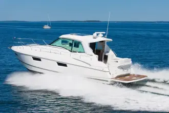 Thumbnail von Cruisers Yachts 48 Cantius EPIC