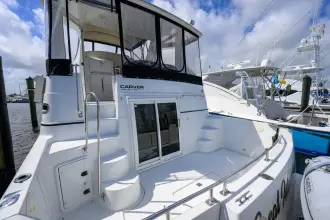 Thumbnail von Carver 444 Cockpit Motor Yacht Great Adventure