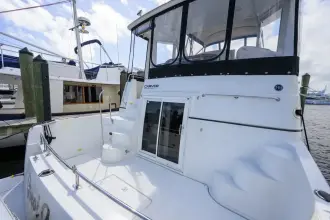 Thumbnail von Carver 444 Cockpit Motor Yacht Great Adventure