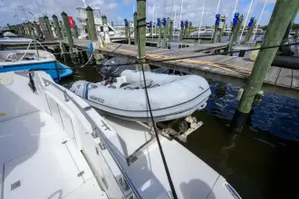 Thumbnail von Carver 444 Cockpit Motor Yacht Great Adventure