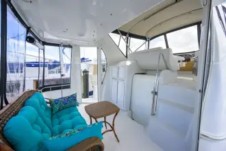 Thumbnail von Carver 444 Cockpit Motor Yacht Great Adventure