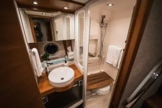 Thumbnail von Tiara Yachts 44 Coupe NO AGENDA