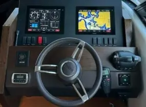 Thumbnail von Tiara Yachts 44 Coupe NO AGENDA