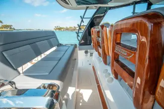 Thumbnail von Boston Whaler 420 Outrage PIPE DREAM