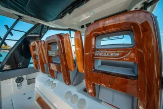 Thumbnail von Boston Whaler 420 Outrage PIPE DREAM